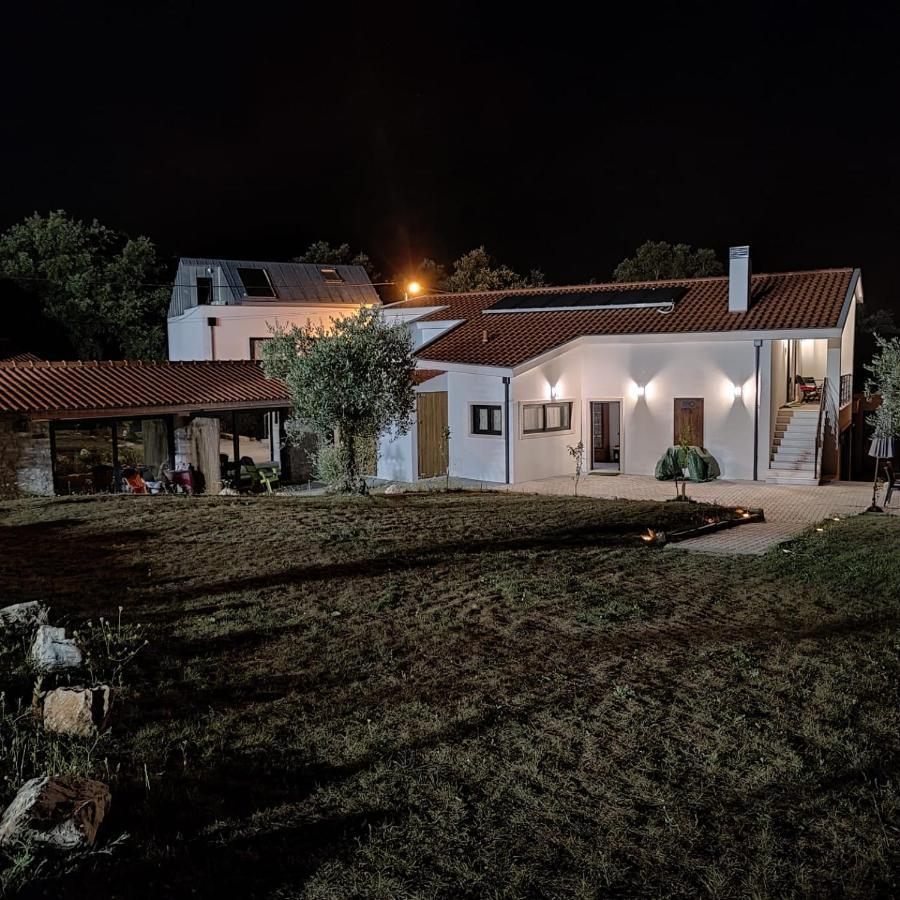 Poco E Meio - Padel & Pool Santiago da Guarda Экстерьер фото
